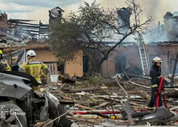 Latest Russian and Ukrainian attacks kill a total of 15 people, officials say