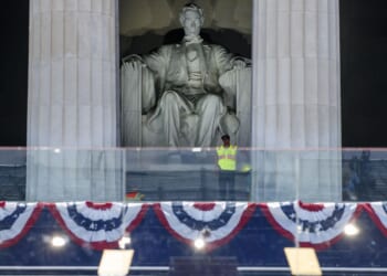 Lincoln documents unharmed after heat scare at National Mall exhibit