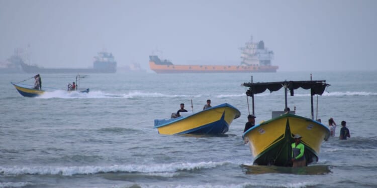 Any country that takes its frozen funds can’t use Strait of Hormuz