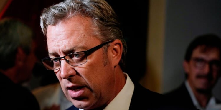Trump tries to shield Tennessee conservative firebrand from primary challenge