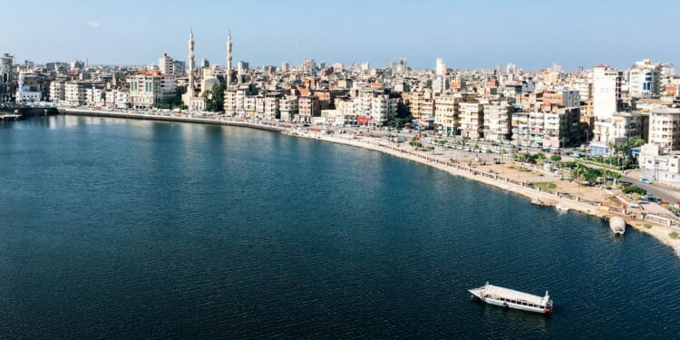 Middle East war expands to Egypt as U.S. continues strikes against Iran