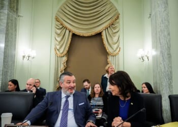 Senators still working with SEC, Big Ten on thorny issues involved in college sports bill