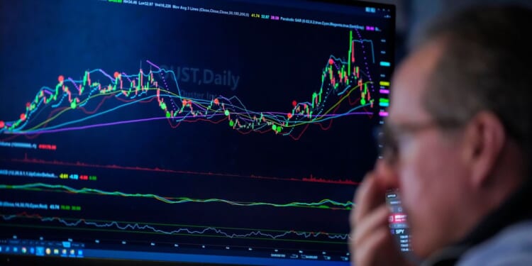 Falling oil prices help calm Wall Street’s inflation worries, while chip stocks get back to sinking