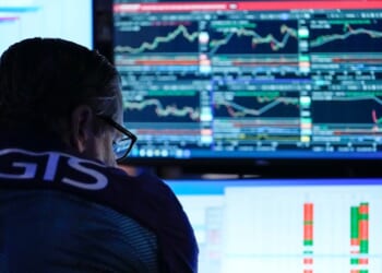 U.S. stocks head toward a record as profits keep piling up and oil prices ease