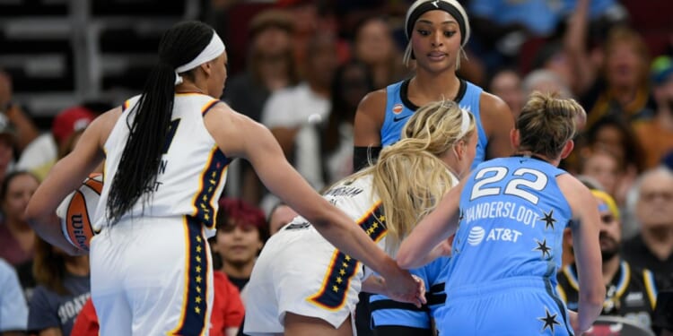 DiJonai Carrington ejected after foul on Sophie Cunningham, accuses Fever of ‘white privilege’
