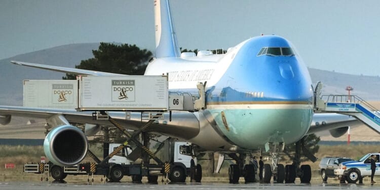 Trump used elaborate ruse to fly out of Turkey following summit because of Iran threat, report says