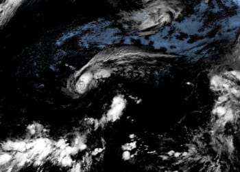 Hawaii’s Big Island lashed by rain and wind as Tropical Storm Lala closes in