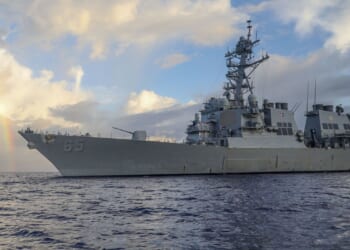 Navy destroyer stuck in South China Sea for 4 days without power