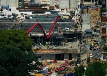 Preservation group urges Supreme Court to suspend Trump’s White House ballroom project