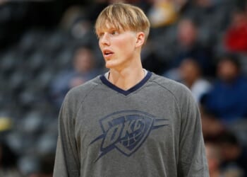 Kyle Singler posts erratic videos pleading for help from Coach K