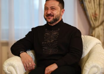 Zelenskyy gives award to Elon Musk for Starlink’s role in Ukraine