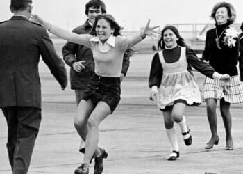 Sal Veder, Pulitzer Prize-winning AP photographer who shot iconic ‘Burst of Joy,’ dies at age 99