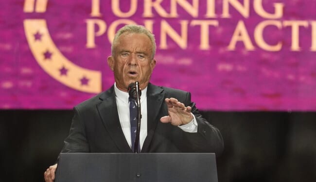 RFK Debunks Sen. Warren's Hypocritical Attack on His Supposed Big Pharma ‘Conflict of Interest’ – PJ Media
