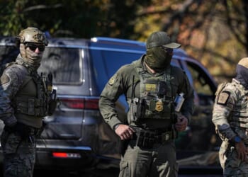 Border Patrol Puts Illegal Alien Caravan on Notice – PJ Media