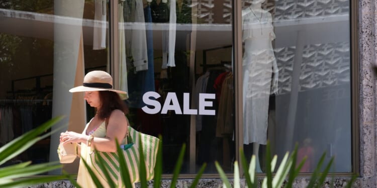 Americans' view of the economy sinks to the lowest level since 2014, Conference Board survey says
