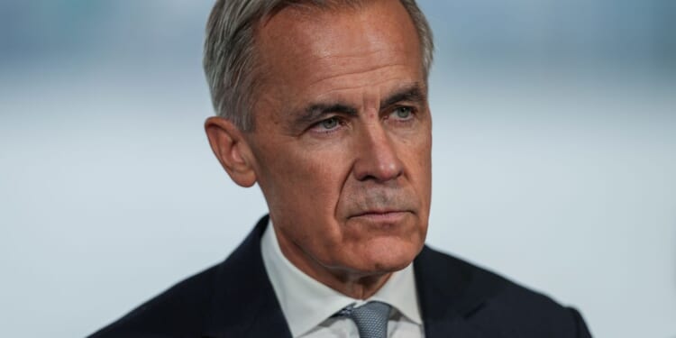 Carney accuses U.S. steelmaker of betraying Canadian workers after layoffs tied to Trump tariffs