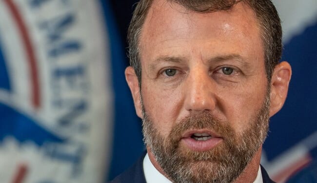 DHS' Operation Rotten Apple Nets 2,200 Illegals in 30 Days – HotAir