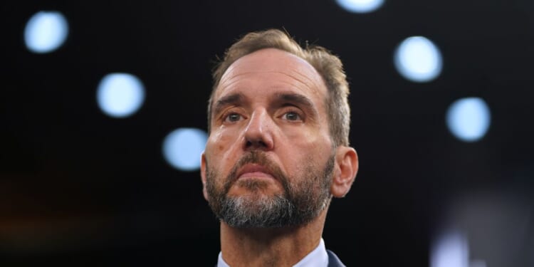 Ex-special counsel Smith tells senators he won't 'be silenced' by Trump's threats of prosecution