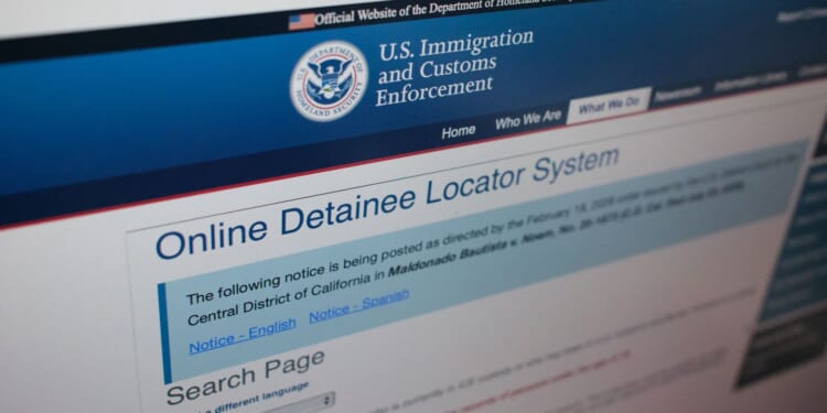 Human rights groups ask U.N. panel to help end ICE's effort to hide locations of detainees