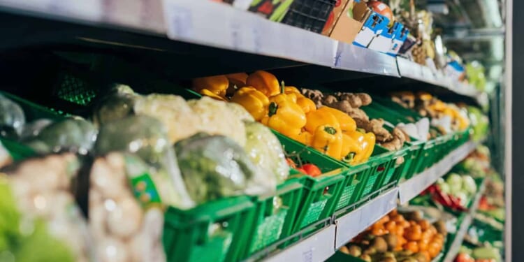 Lockdown changed the grocery cart, but it didn't last