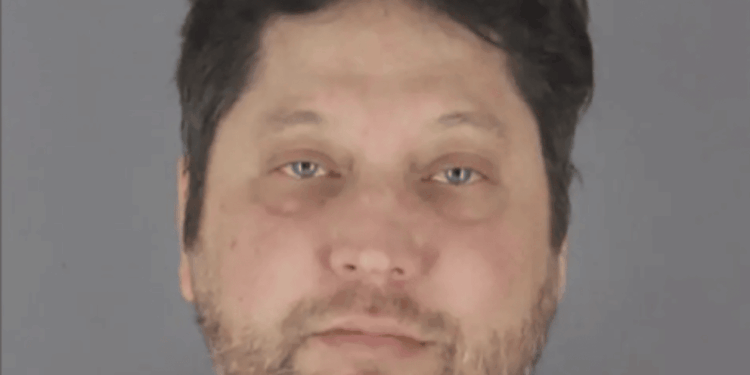 Man who sprayed vinegar on Ilhan Omar sentenced to 14 months