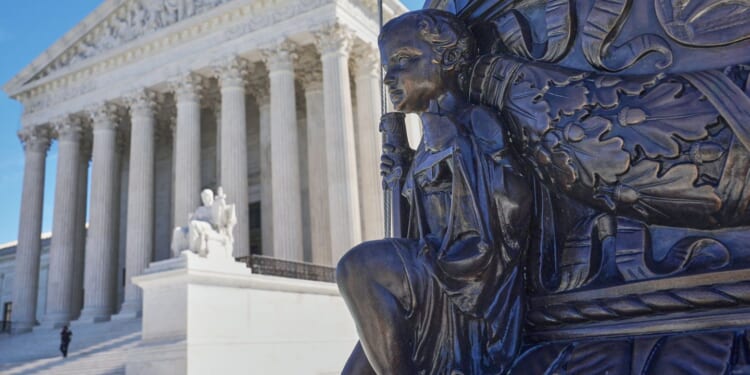 New Jersey man to be jailed 70 months for threatening to bomb Supreme Court justices