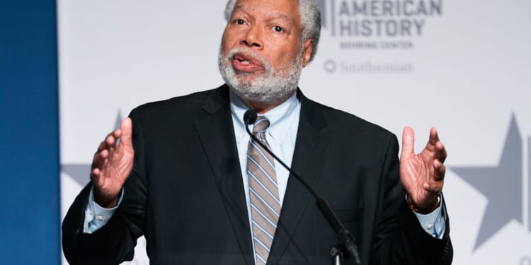 Smithsonian Secretary Lonnie Bunch to retire amid White House backlash