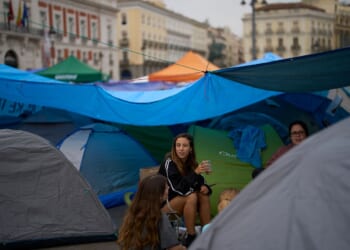 Spain unveils urgent housing decree amid mass protests over an 87-year-old's eviction