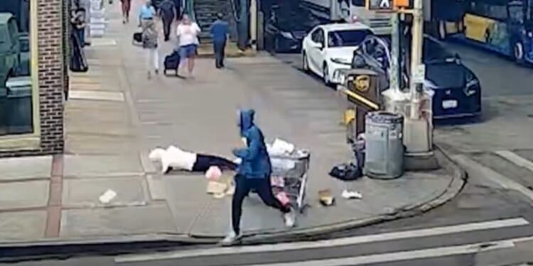 A man in Brooklyn, New York, threw a crib full of trash at a 90-year-old woman, according to footage shared by News 12 New York on Sept. 1, 2026.