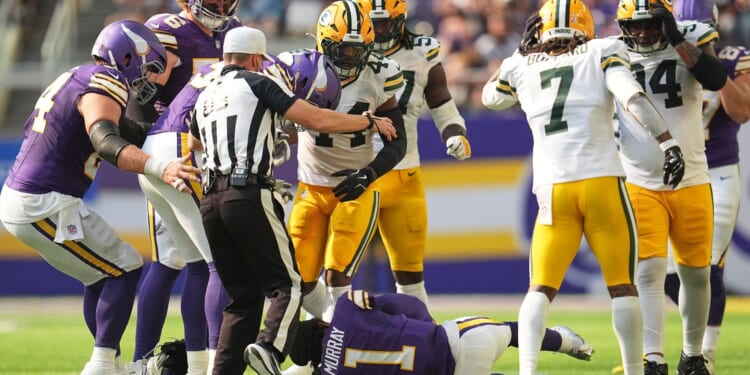 What happened to Kyler Murray? Vikings coach gives update after scary hit
