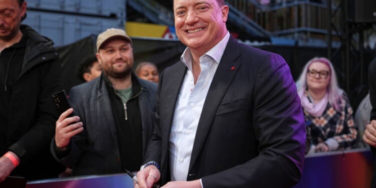 'The Mummy' sequel with Brendan Fraser, Rachel Weisz gets title: 'Book of the Dead'
