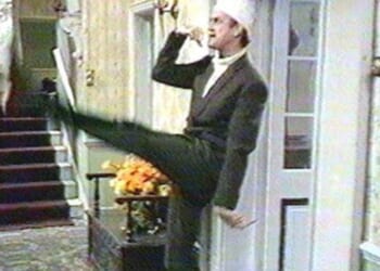 Basil Fawlty, Mad Bomber? John Cleese Reported to Counterterror Cops. – PJ Media