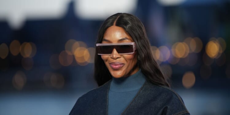 Naomi Campbell's 5-year ban on serving as a charity trustee in England and Wales is overturned