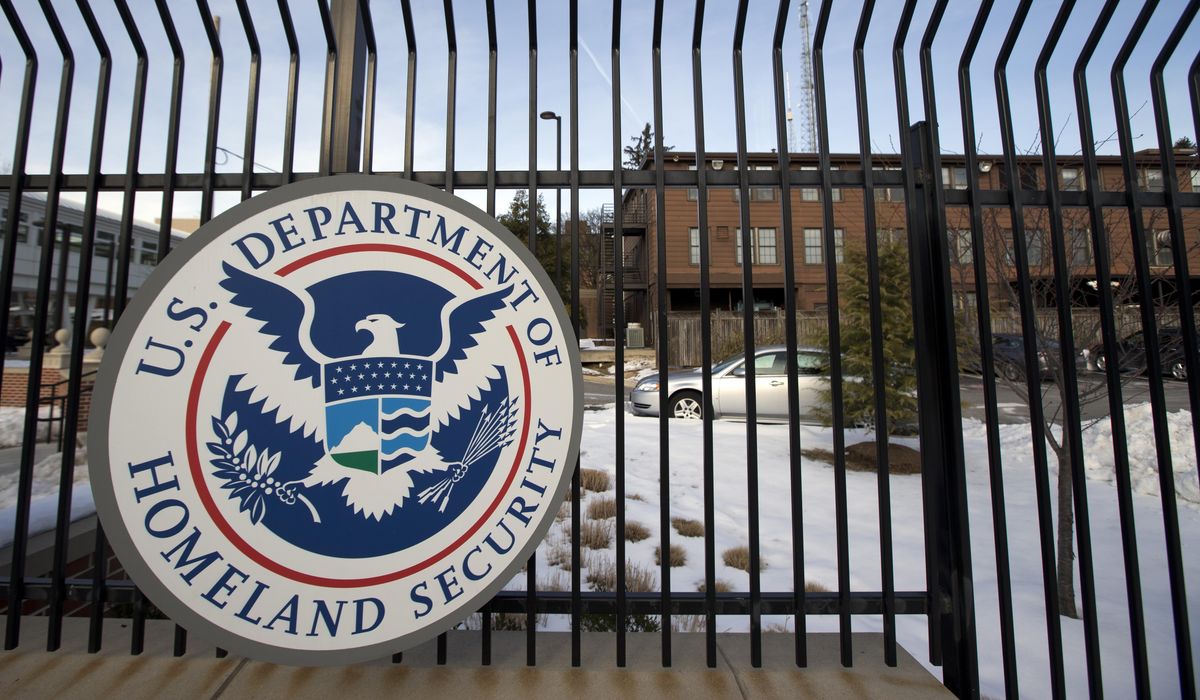 Homeland Security to penalize immigrants for 'anti-American' behavior, social media
