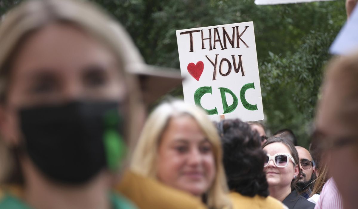 CDC gets new acting director as leadership turmoil leaves agency reeling