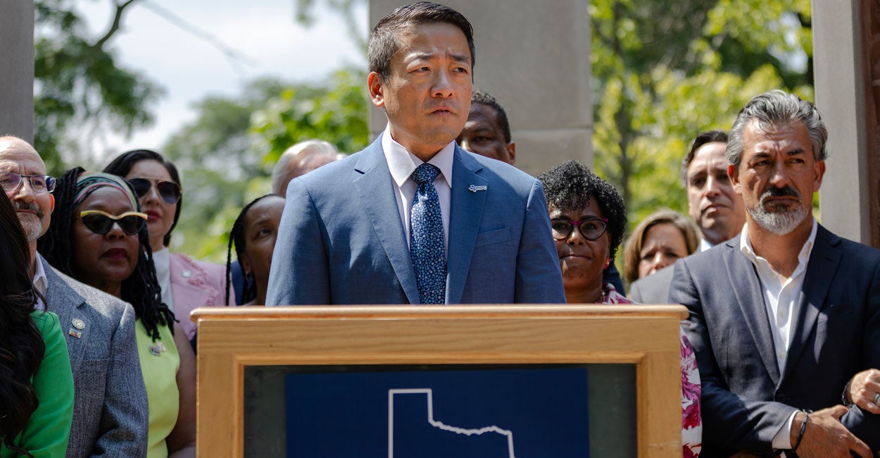 Texas Democrats' Return Ends 2-Week Standoff Over Redistricting