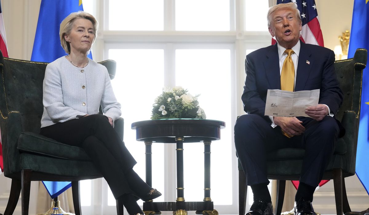 Trump warns of sweeping damage if Supreme Court doesn't uphold his tariff power