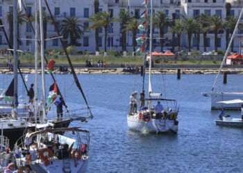International flotilla seeking to break Israel's blockade of Gaza: What to know