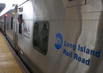 Off-duty New York City cop shoots man who tried to rob her and her husband