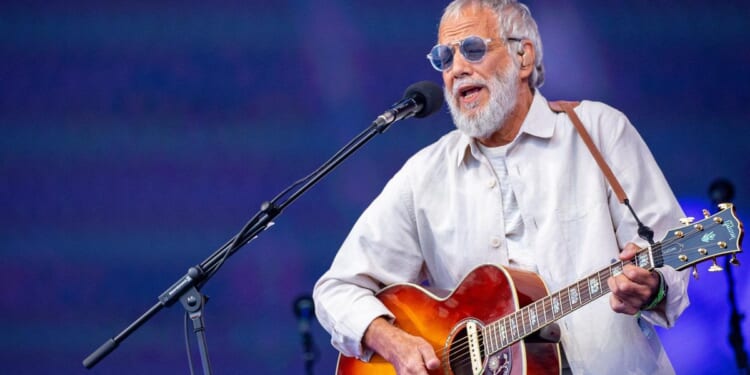 Cat Stevens postpones North American tour and cites visa issues