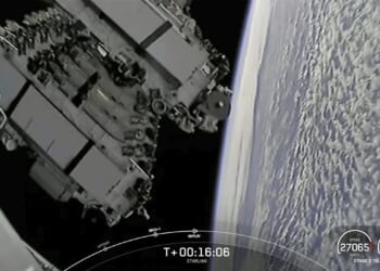 Space Systems Command seeks Starlink-compatible radio terminals for Golden Dome system