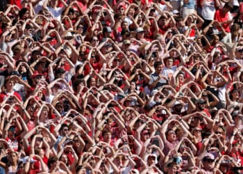 NCAA moves a step closer to allowing college athletes to bet on pro sports