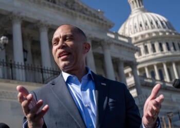 Democrats see GOP divide on Obamacare subsidies as reason to keep shutdown leverage