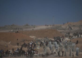 Food sites run by controversial U.S.-Israeli-backed group in Gaza are being shut down, officials say