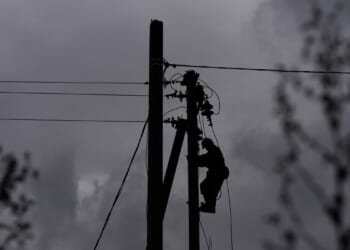 Russian attack on power facilities kills electricity to thousands in northern Ukraine