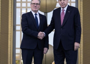 British Prime Minister Keir Starmer arrives in Turkey to discuss Eurofighter jet deal