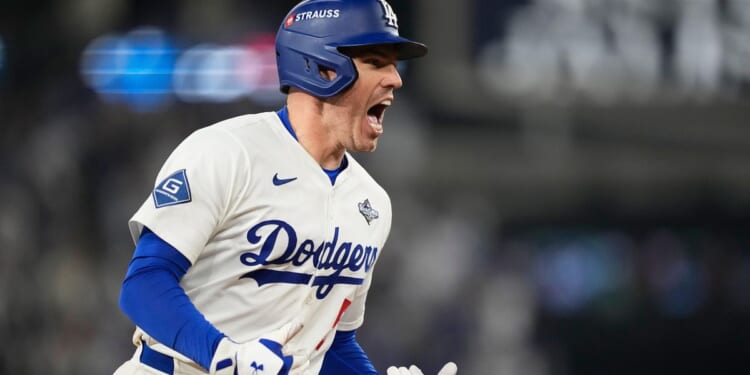 Freddie Freeman's homer in 18th inning lifts Dodgers over Blue Jays 6-5 in World Series classic