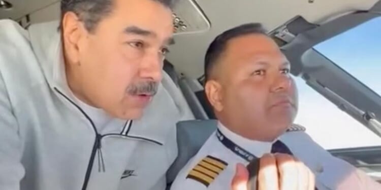 U.S. sought to lure Nicolas Maduro's chief pilot into betraying the Venezuelan leader