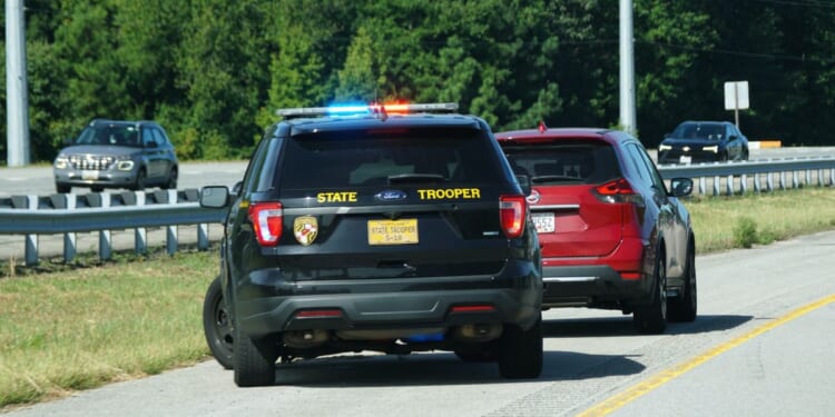 AAA study finds over a third of drivers ignore 'slow down, move over' laws