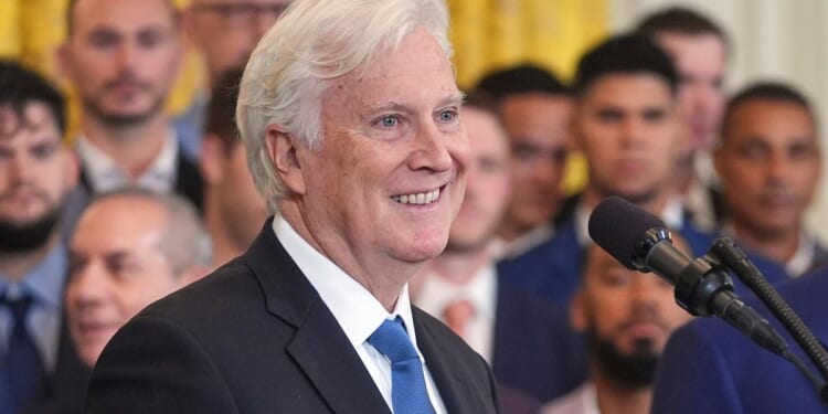 Mark Walter finalizing his purchase of a majority stake in the Los Angeles Lakers